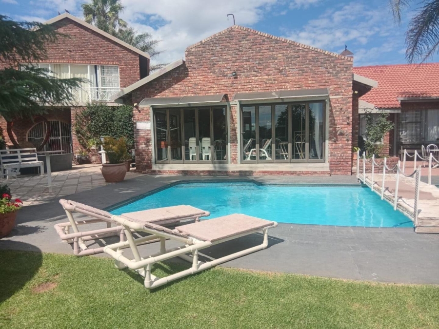 6 Bedroom Property for Sale in Alabama North West